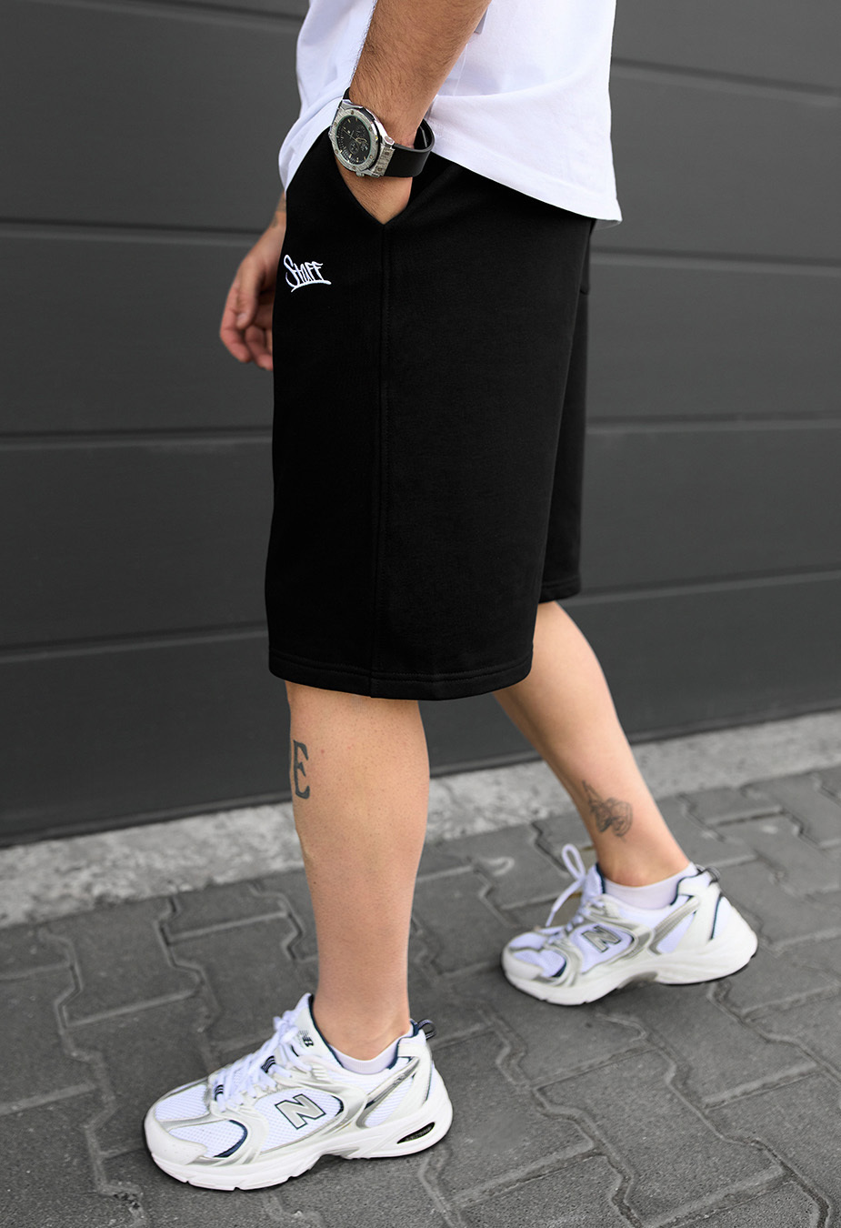 Spodenki Staff nes black logo