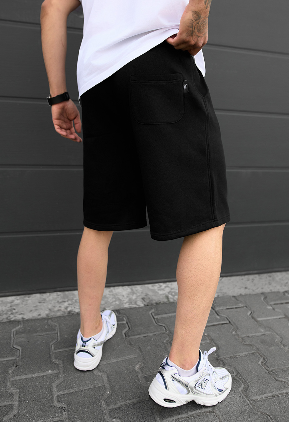 Spodenki Staff nes black logo