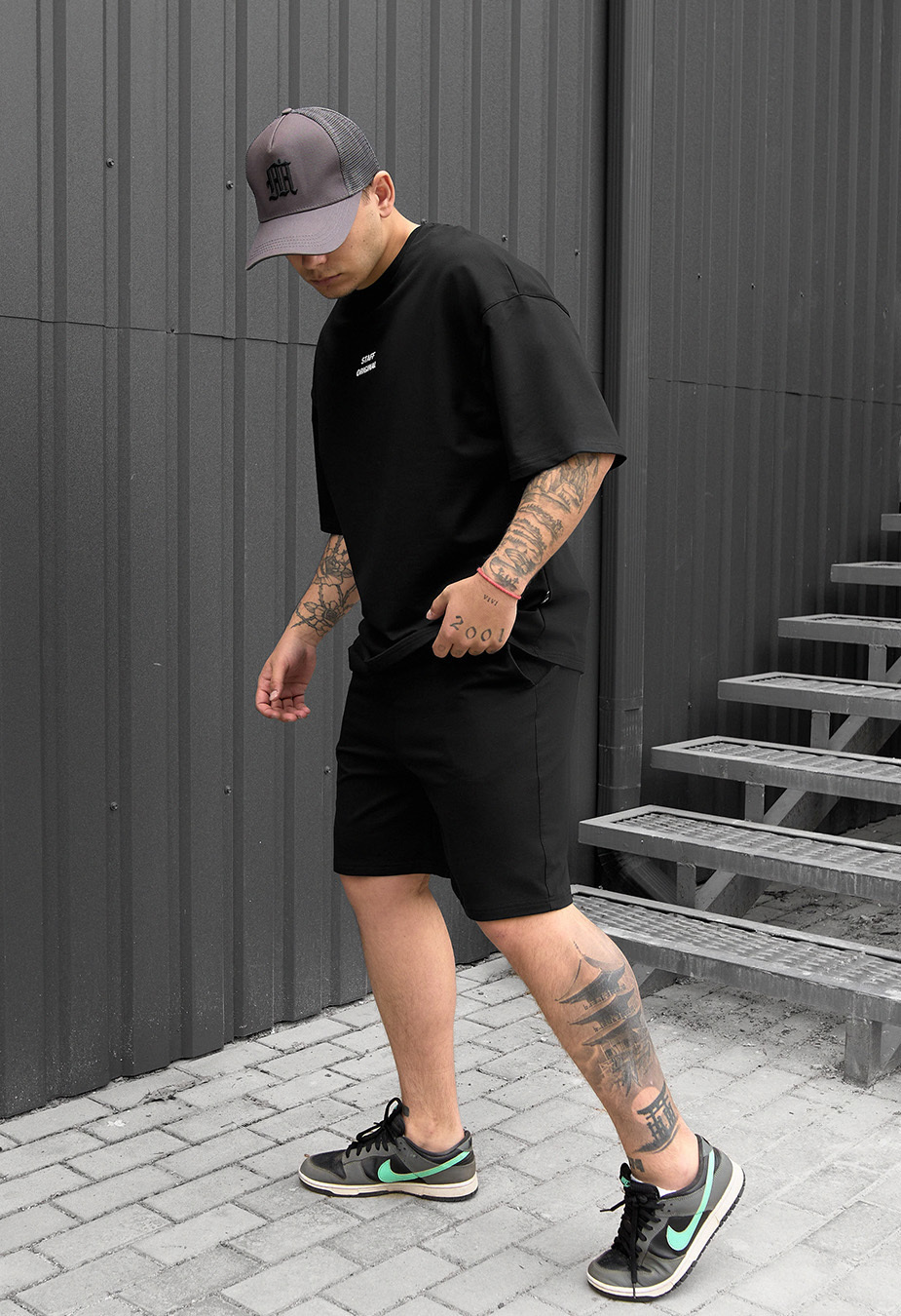 Komplet koszulka + spodenki Staff no black oversize