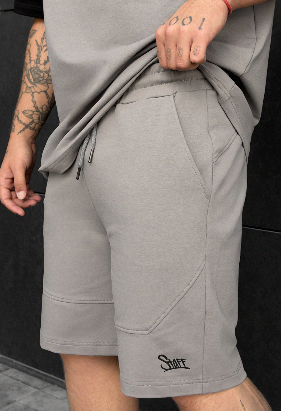 Komplet koszulka + spodenki Staff ko black & gray oversize