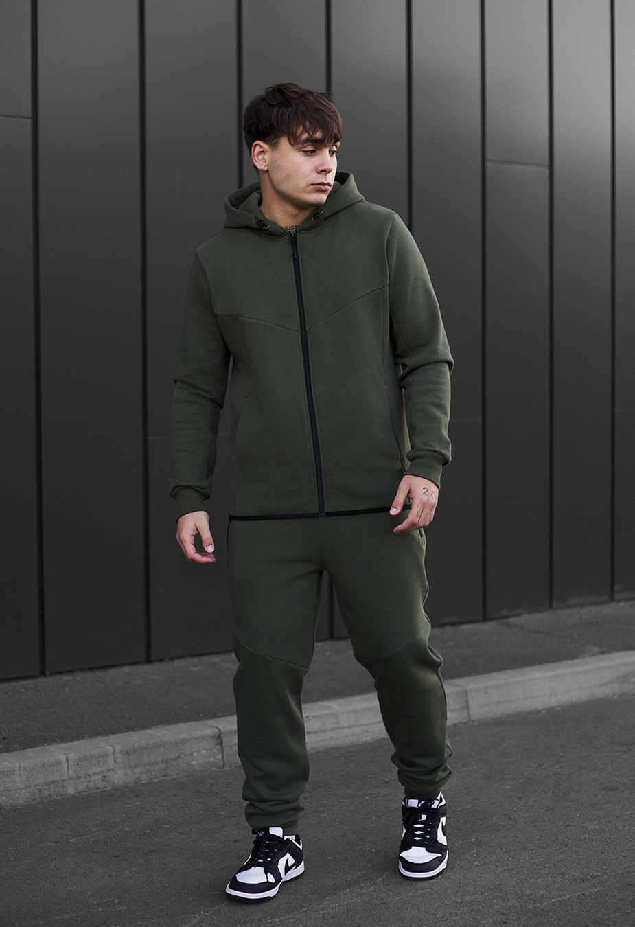 Dres Staff ni khaki fleece