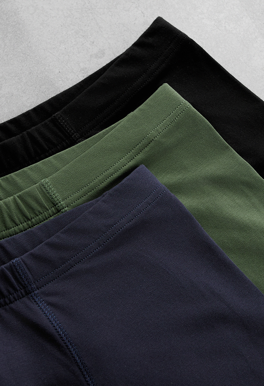 Majtki Staff cu navy/khaki/black