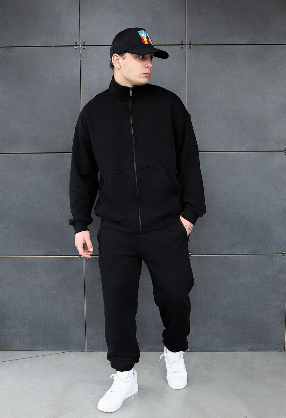 Dres Staff pa zip black oversize