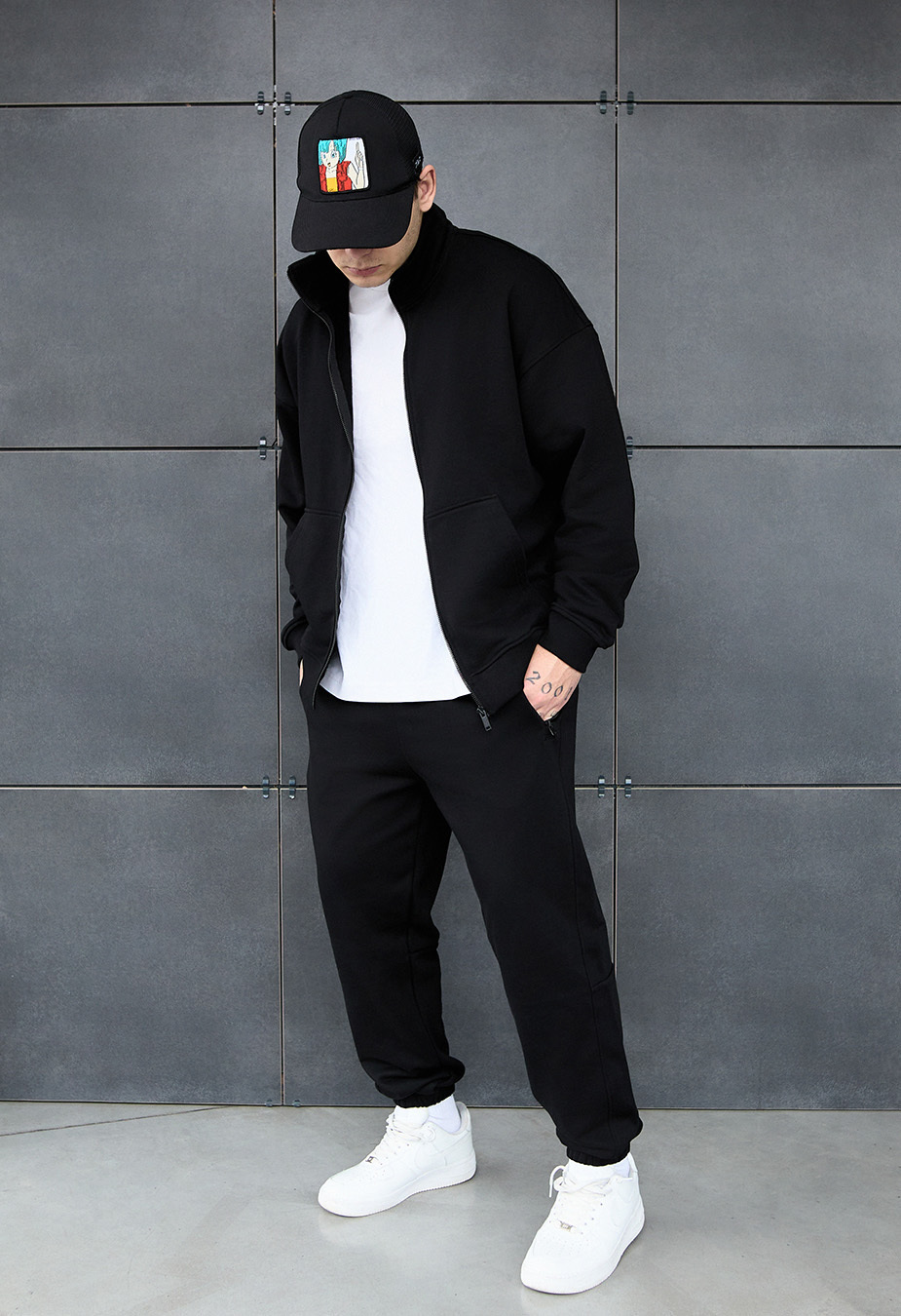 Dres Staff pa zip black oversize