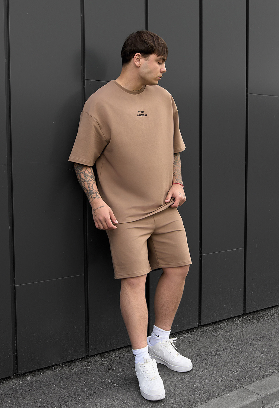 Komplet koszulka + spodenki Staff no brown oversize