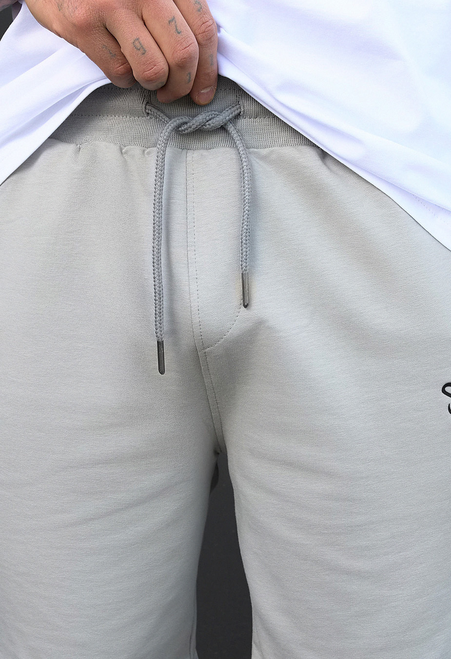 Spodenki Staff light gray logo