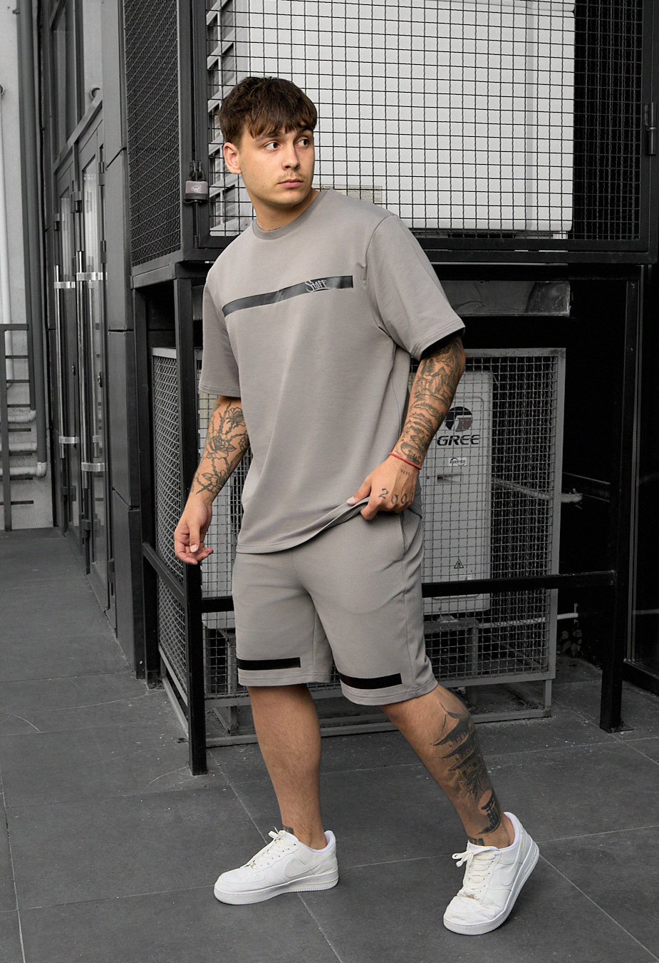Komplet koszulka + spodenki Staff ra gray oversize