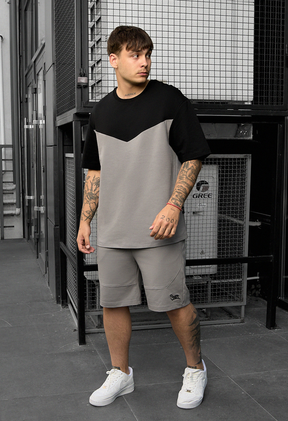 Komplet koszulka + spodenki Staff ko black & gray2 oversize