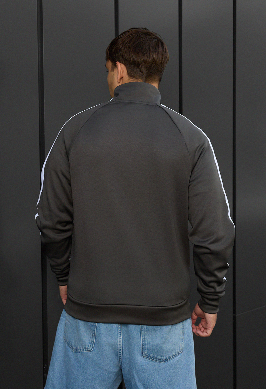Olimpijka Staff logo stripes gray
