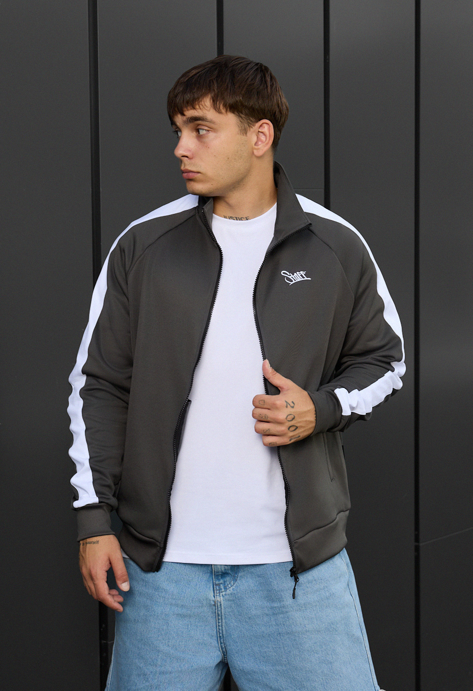 Olimpijka Staff logo stripes gray