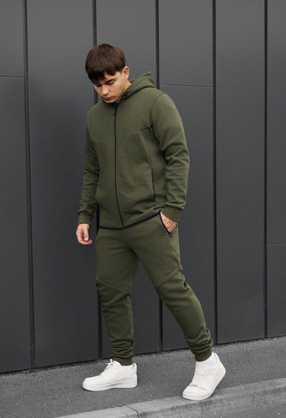 Dres Staff ni khaki fleece