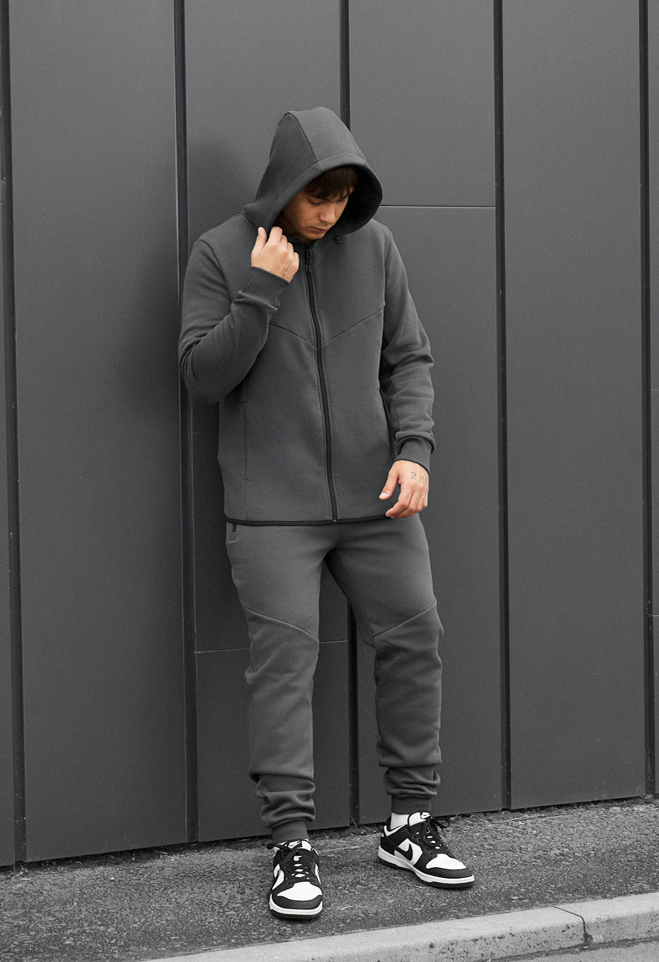 Dres Staff ni gray fleece