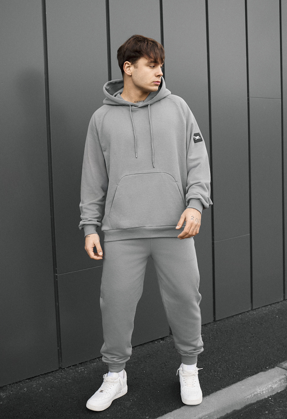 Dres Staff es gray oversize