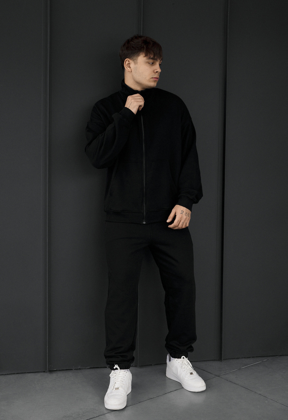Dres Staff pa zip black oversize