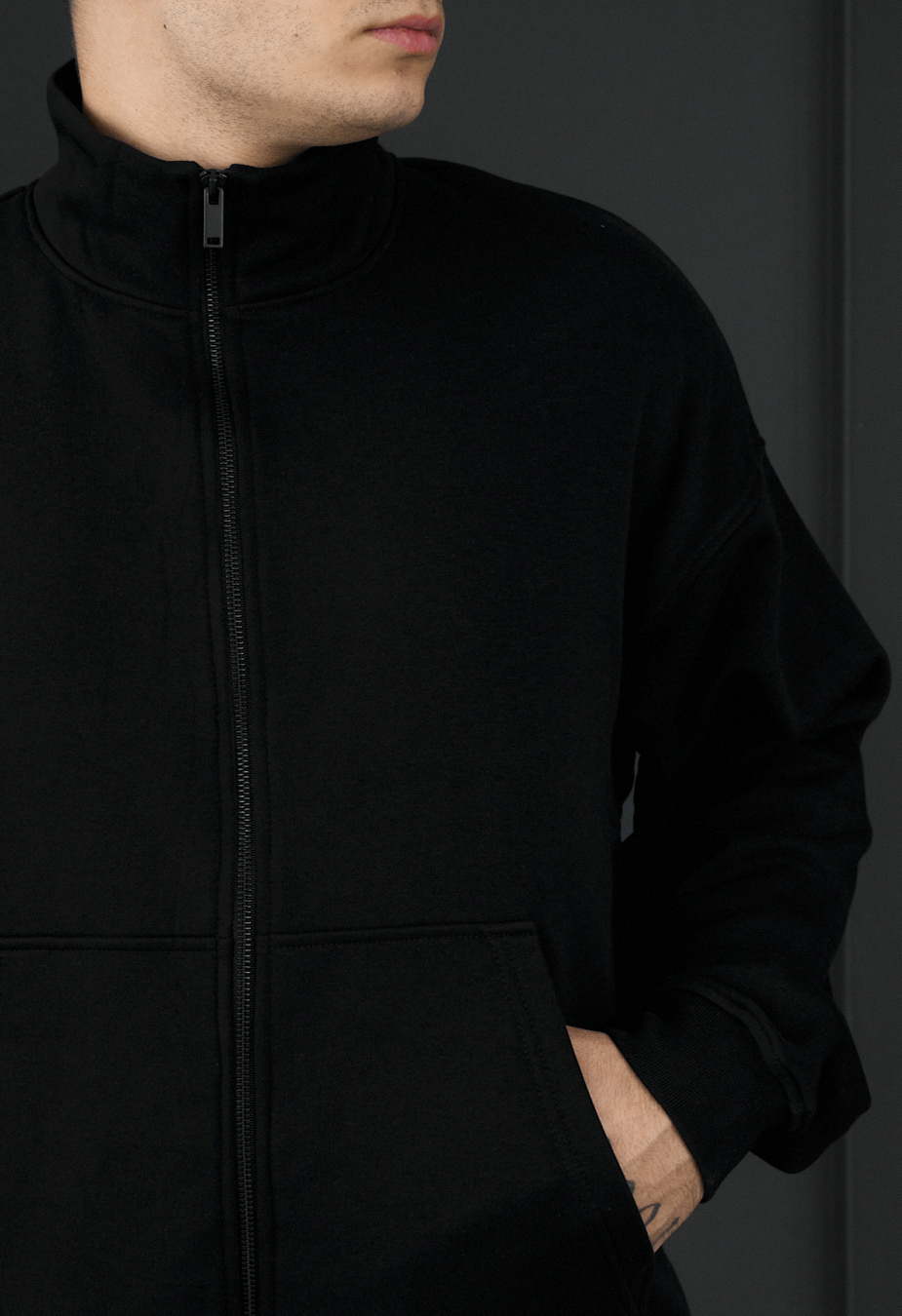 Dres Staff pa zip black oversize