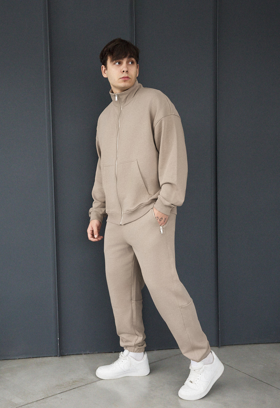 Dres Staff pa zip light brown oversize