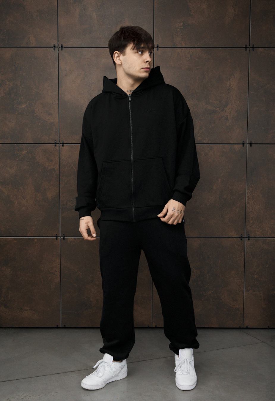 Dres Staff fin zip black oversize
