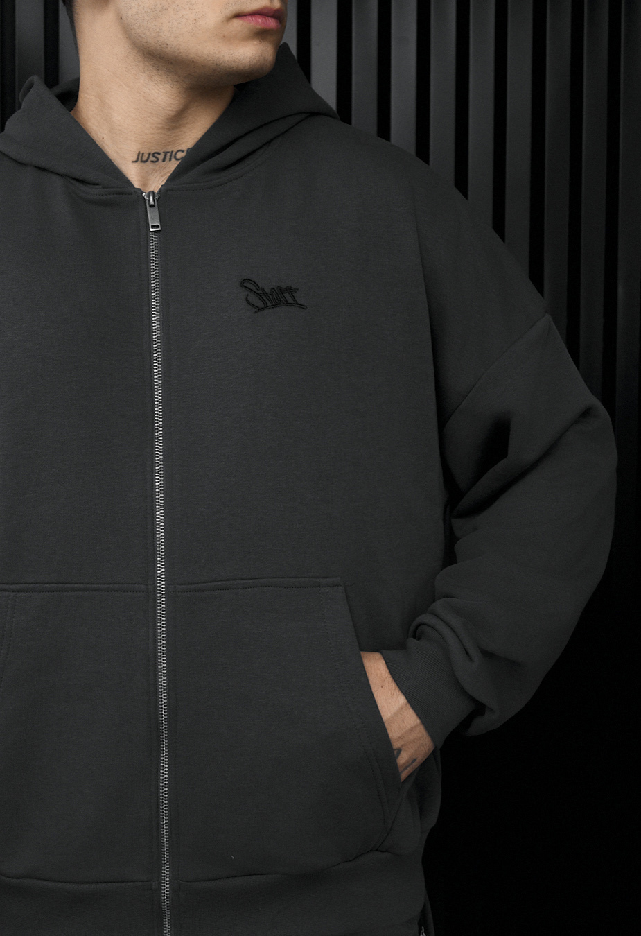 Dres Staff fin zip dark gray oversize