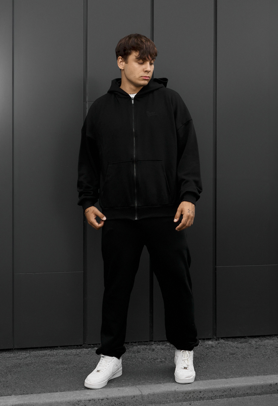 Dres Staff fin black oversize