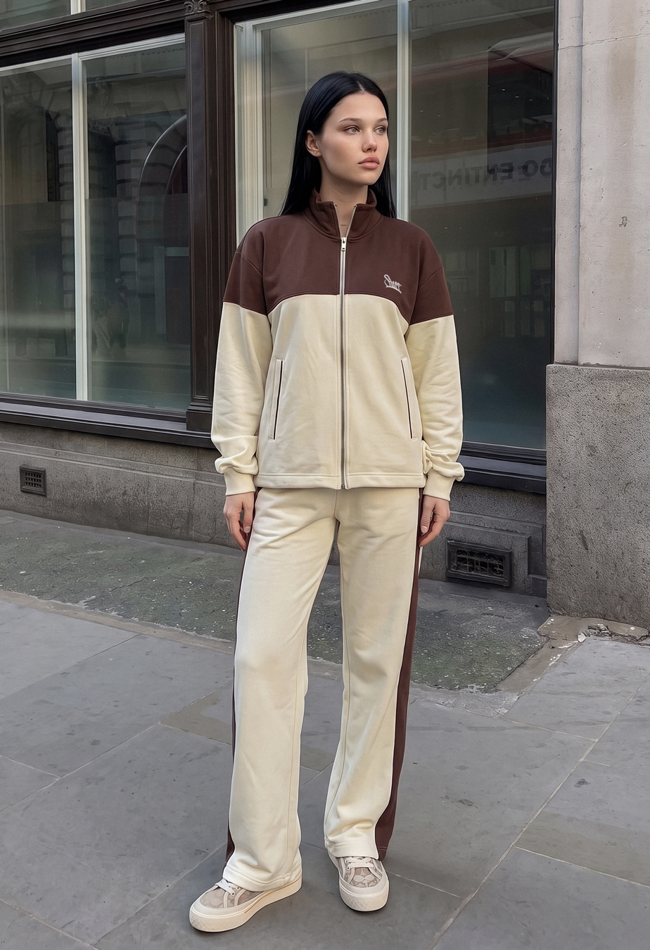 Dres Staff zip brown & milk logo oversize