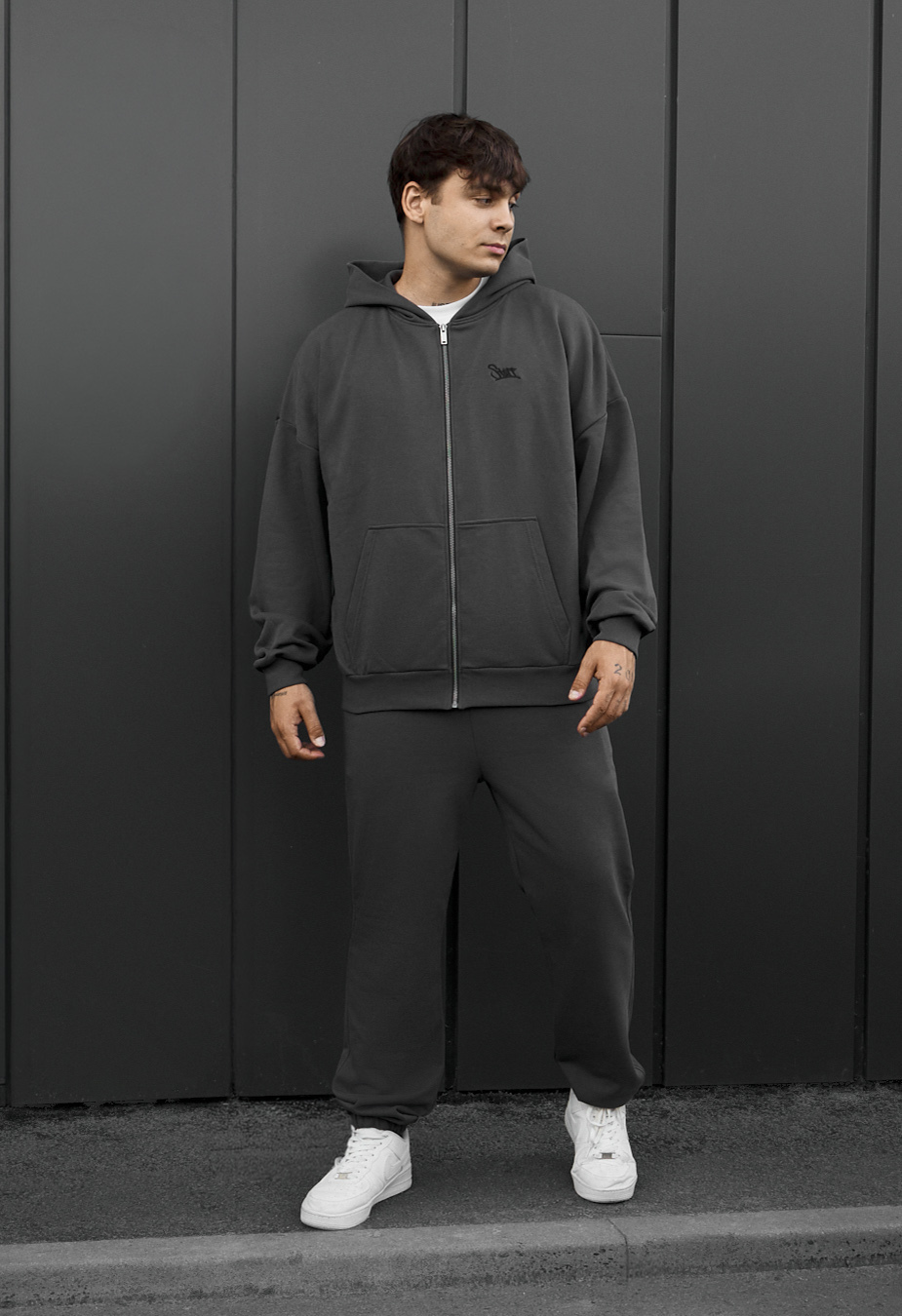 Dres Staff fin dark gray oversize