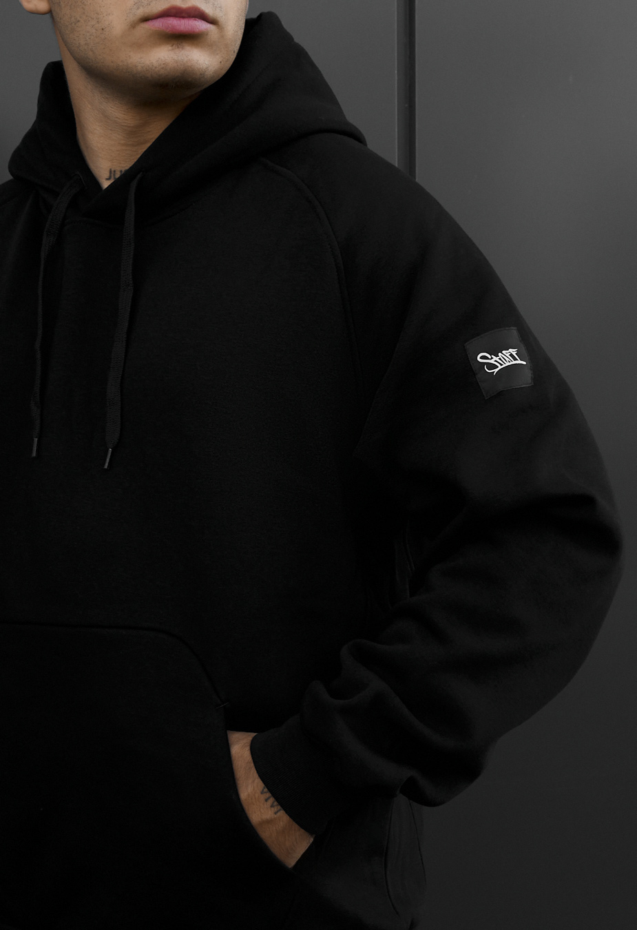 Dres Staff es black oversize