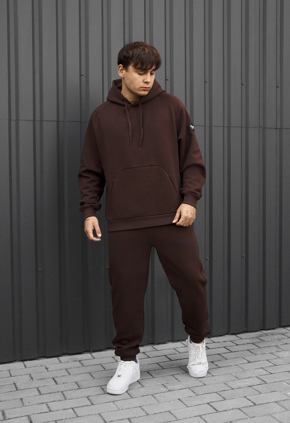 Dres Staff es dark brown oversize fleece