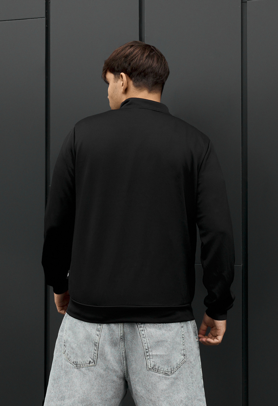 Olimpijka Staff ja logo black