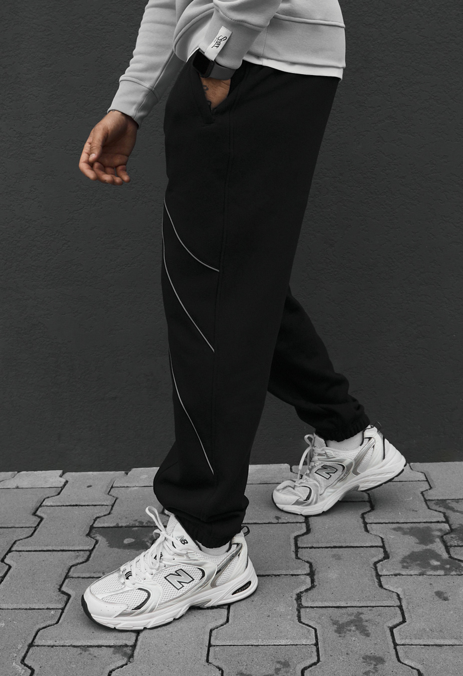 Spodnie dresowe Staff im black reflective fleece