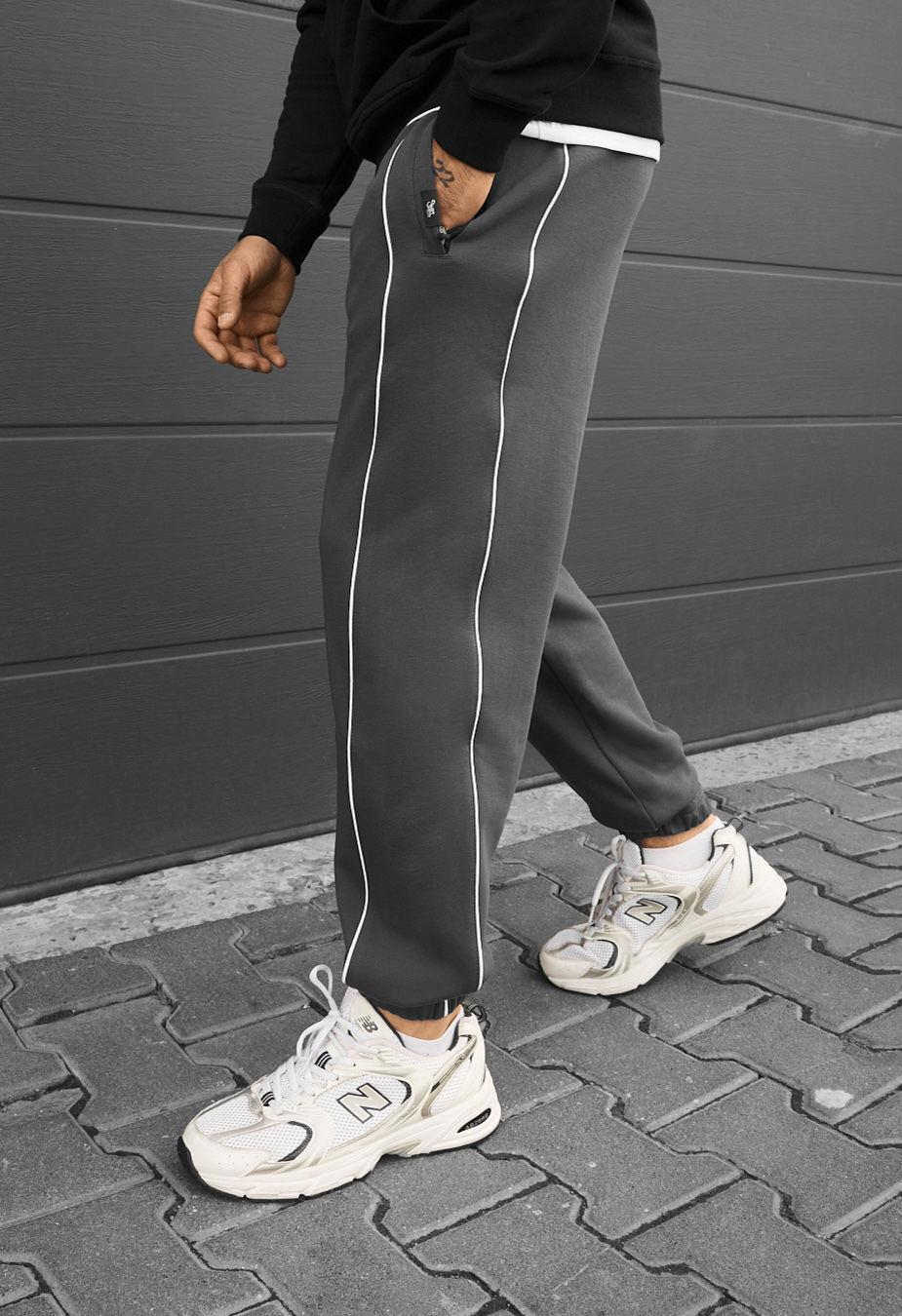 Spodnie dresowe Staff siv dark gray reflective