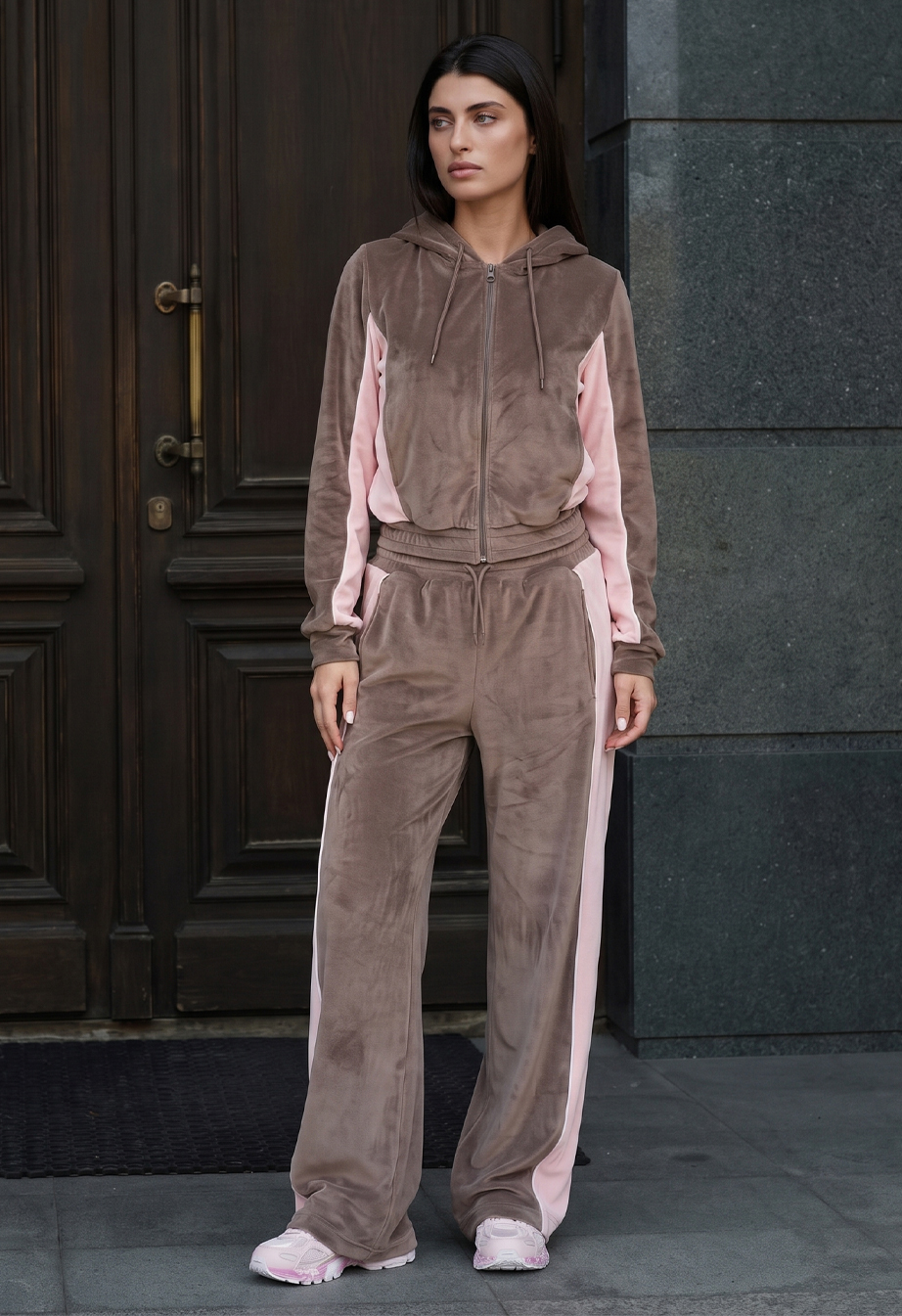 Dres Staff light brown & pink fleece