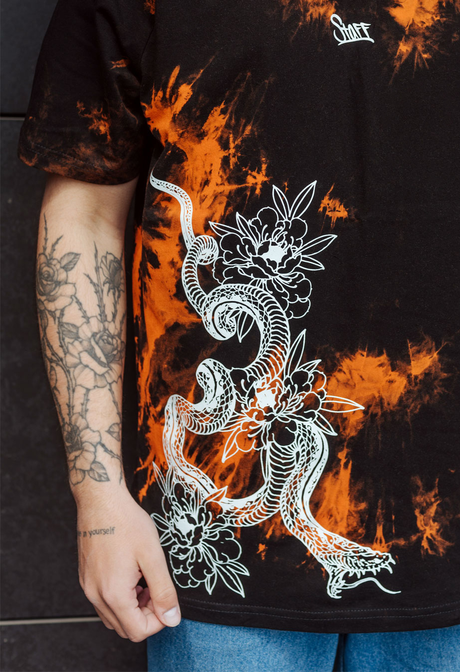 Koszulka Staff tay day logo & snake oversize