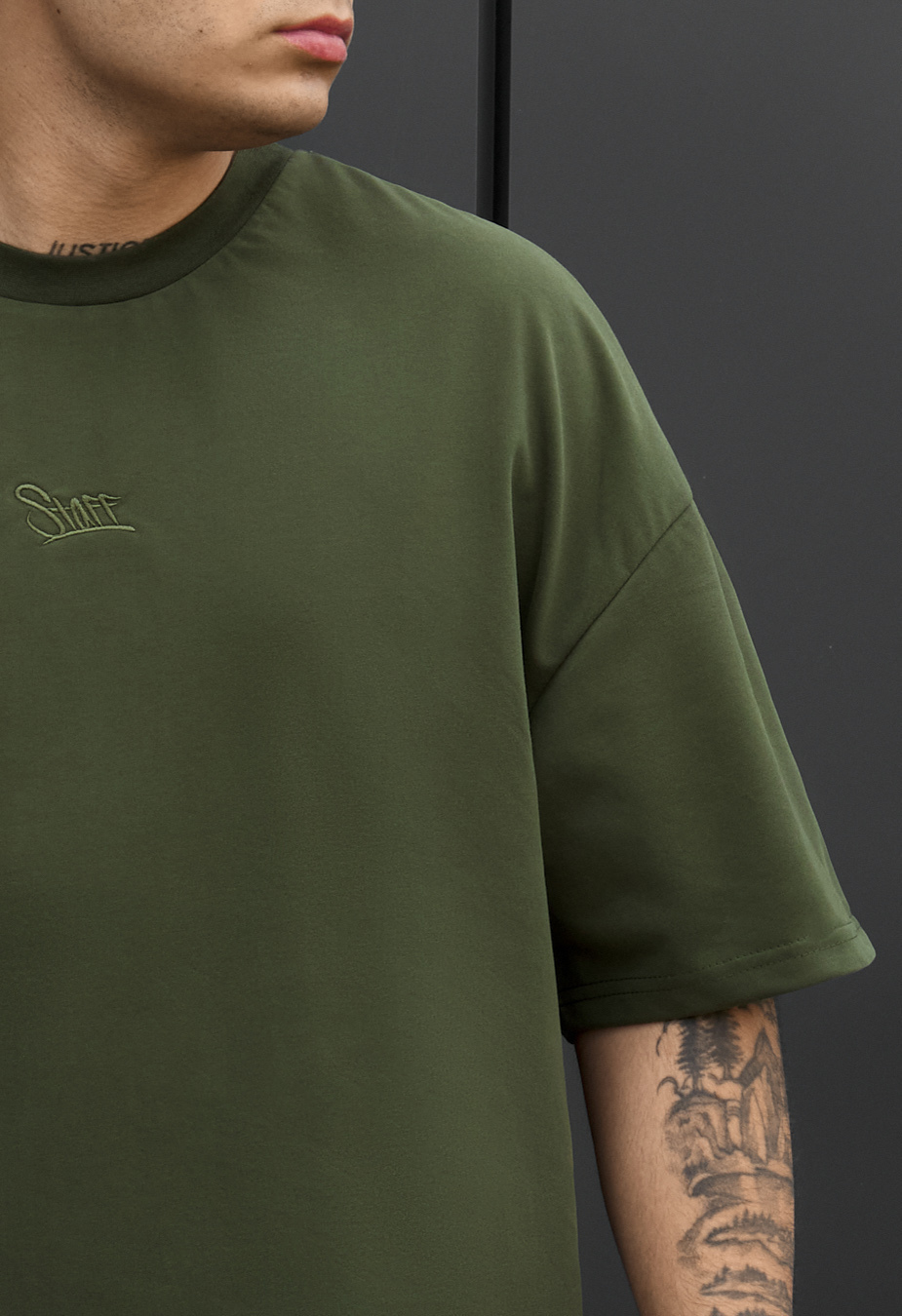 Koszulka Staff logo khaki oversize