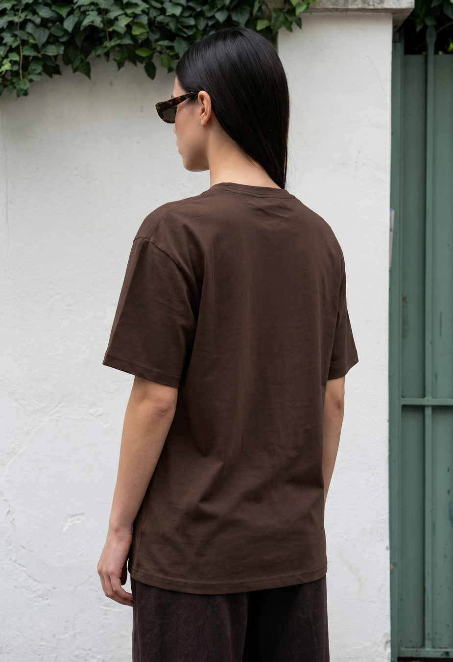 Koszulka Staff logo dark brown oversize