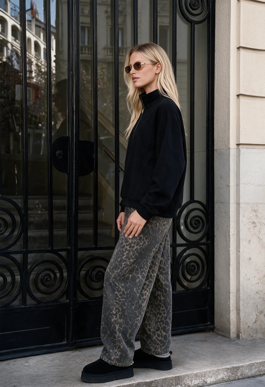 Olimpijka Staff jun black oversize fleece