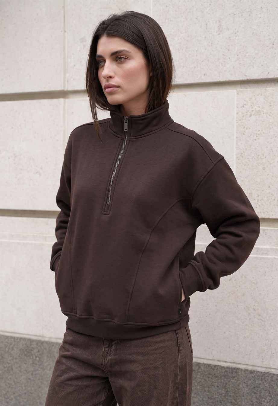Olimpijka Staff jun brown oversize fleece
