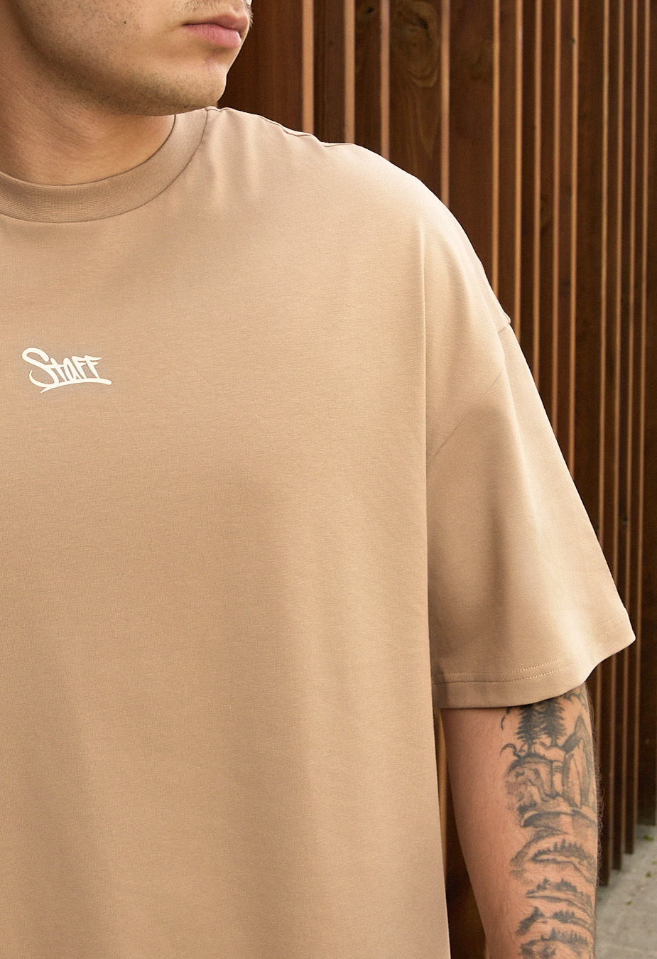 Koszulka Staff beige logo oversize