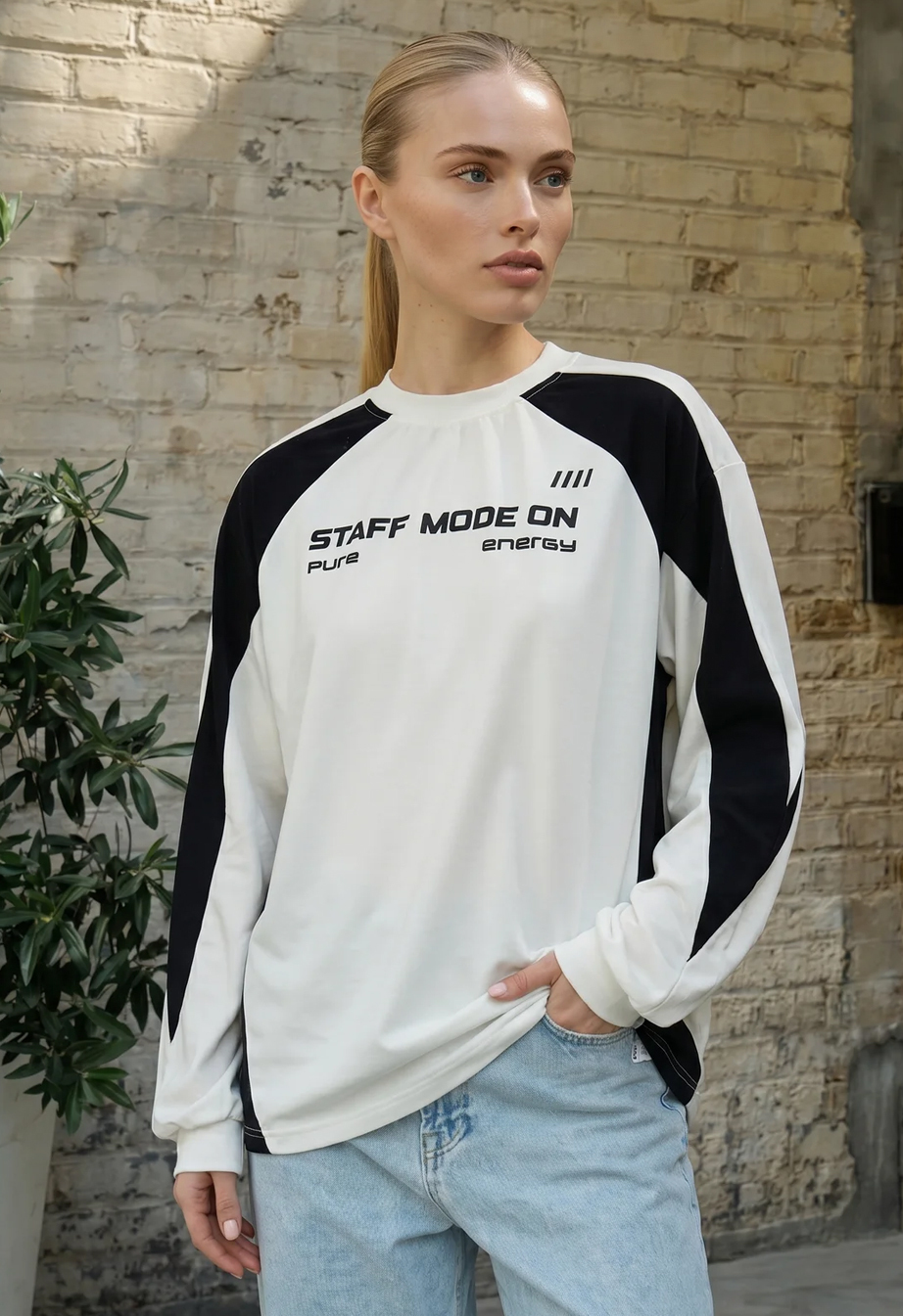 Longsleeve Staff sim white & black
