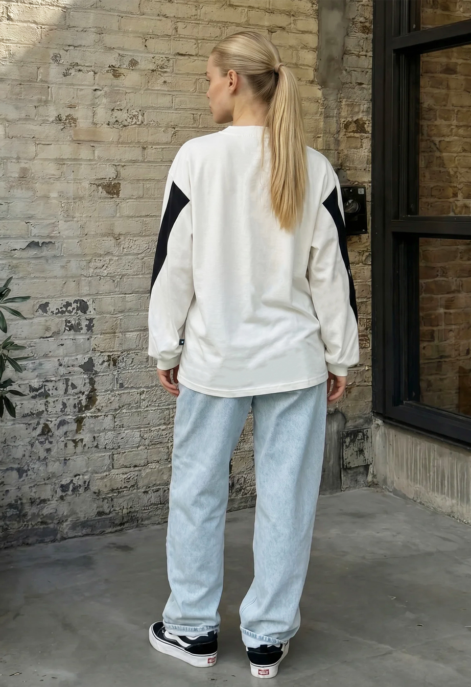 Longsleeve Staff sim white & black