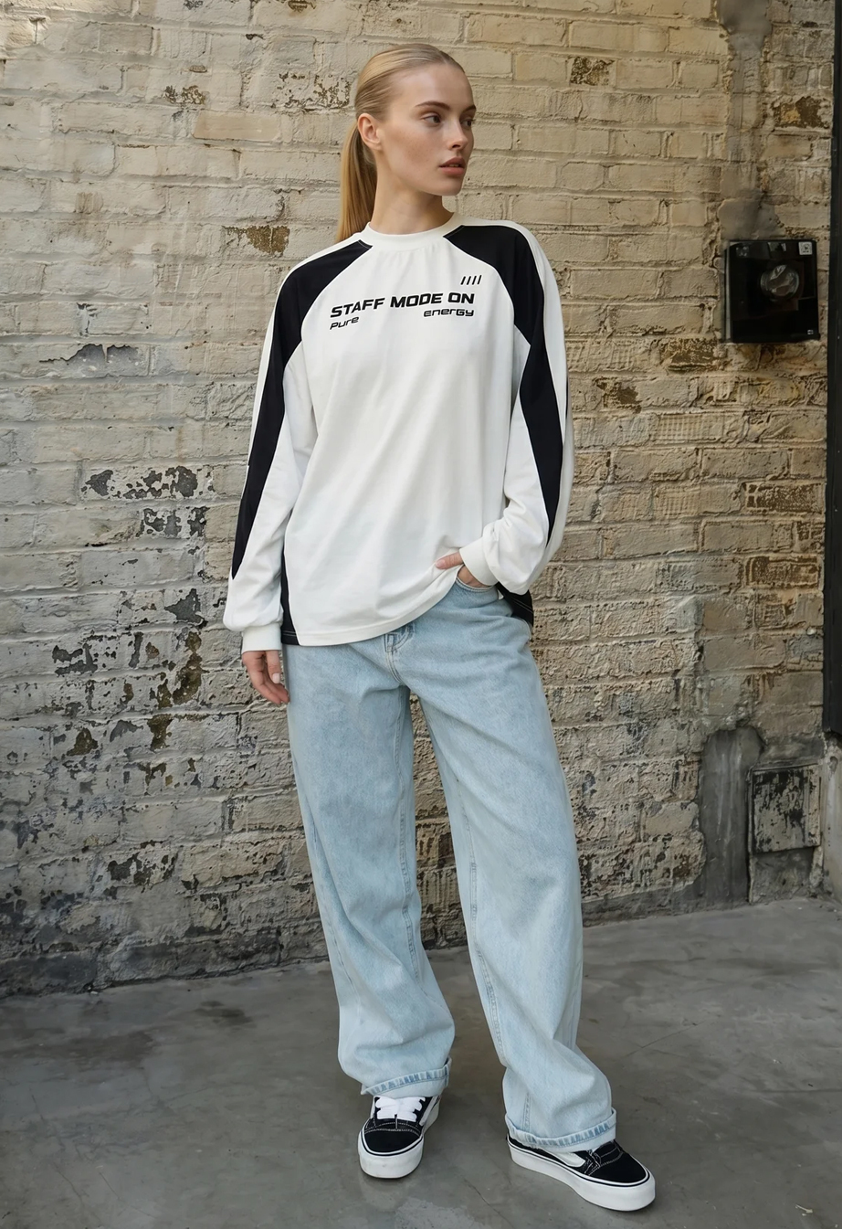 Longsleeve Staff sim white & black