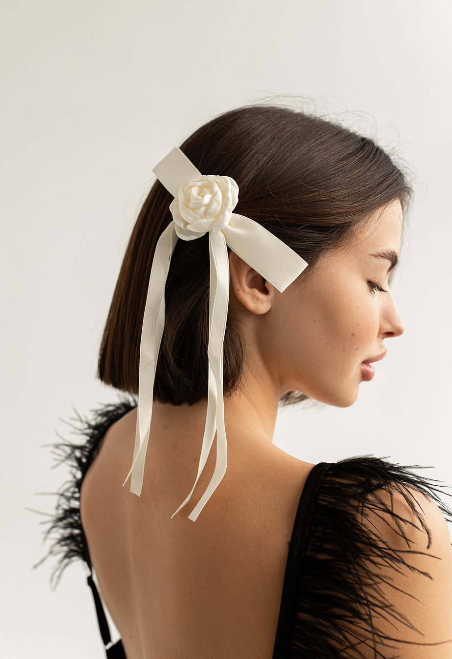 Spinka Staff white flower