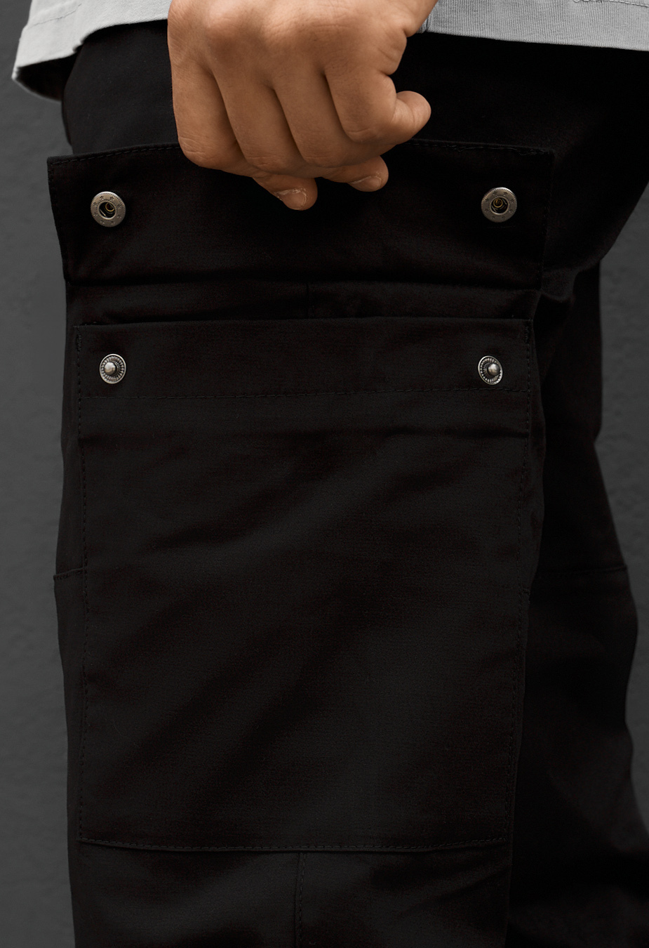Spodnie Staff hid cargo black