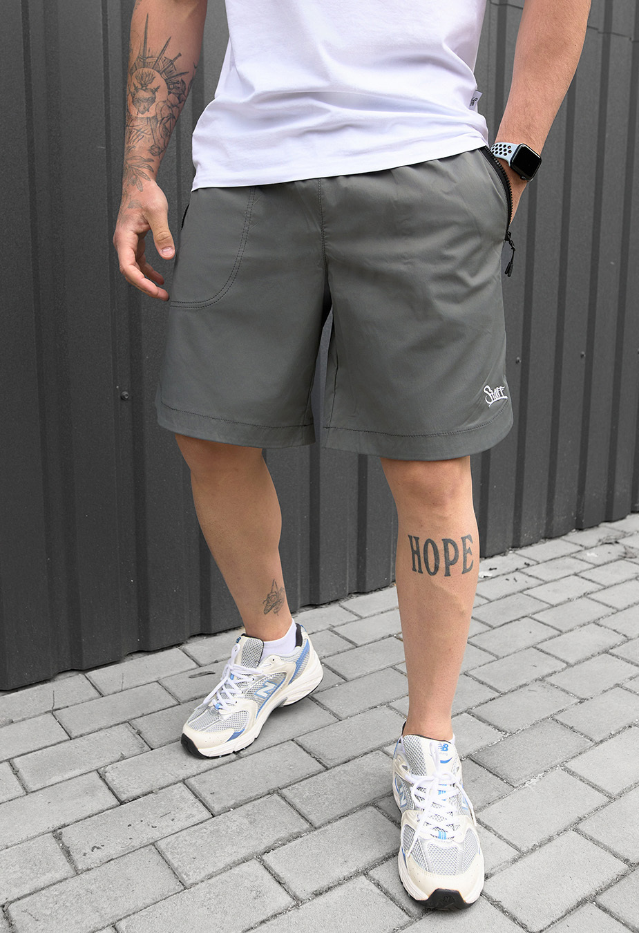 Spodenki chinos Staff loo gray logo