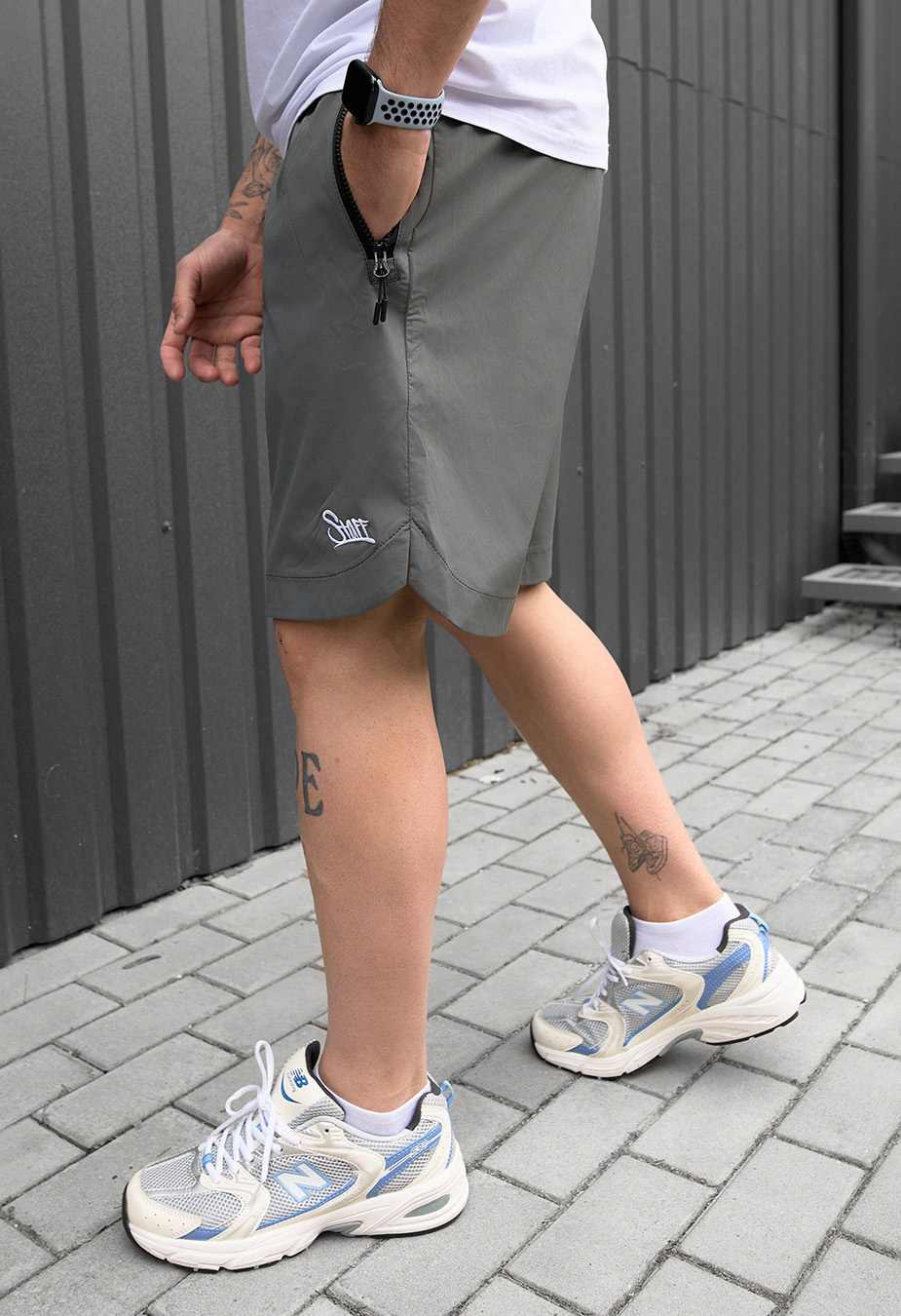 Spodenki chinos Staff loo gray logo