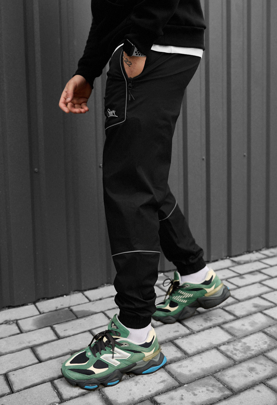 Joggery Staff reflective black