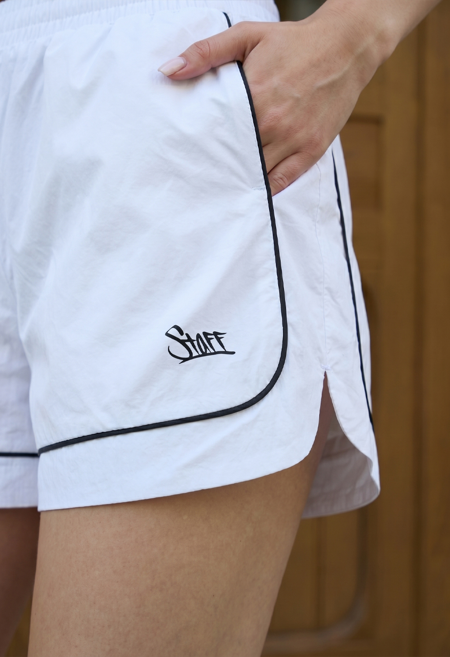 Spodenki Staff akv white logo reflective
