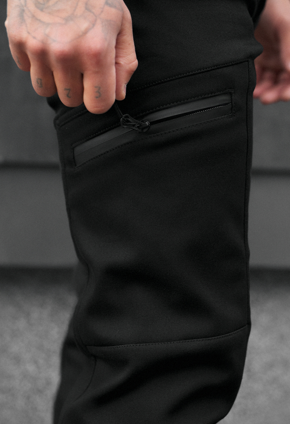 Spodnie ocieplane Staff cargo do black fleece