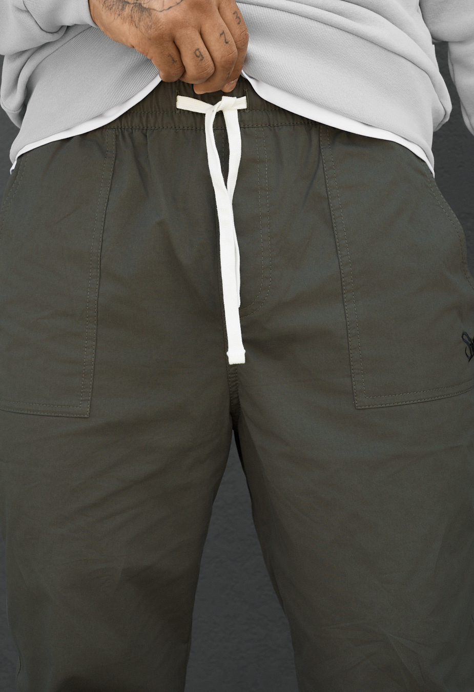 Joggery Staff par gray