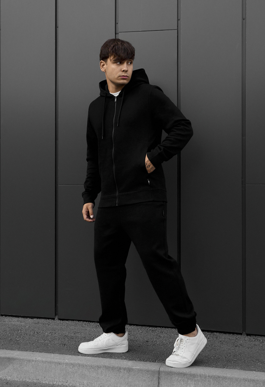 Dres Staff gam black