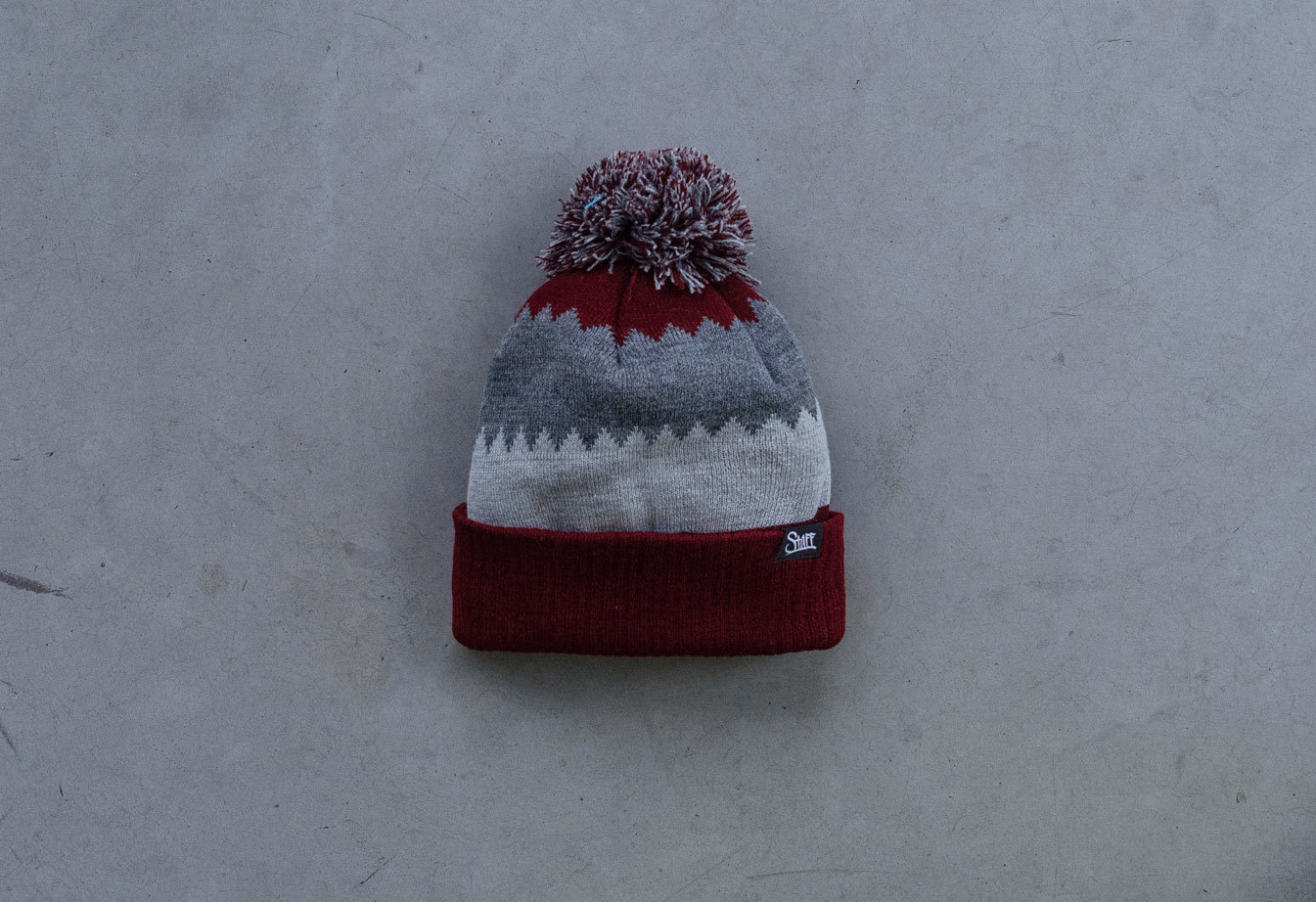 Czapka zimowa Staff gray & bordo pattern